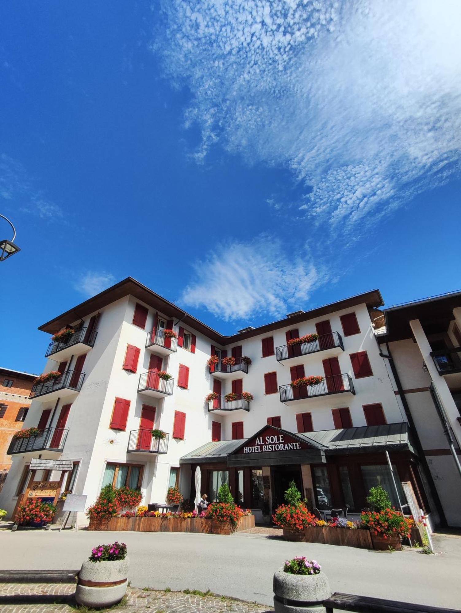 Al Sole Hotel Ristorante Dal 1870 Pieve di Cadore Eksteriør bilde